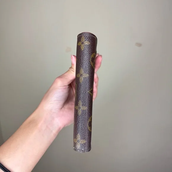 Louis Vuitton Monogram Wallet - Picture 5 of 11
